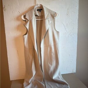 Sleeveless Beige Long Vest